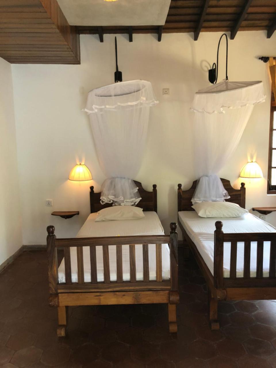 Villa Araliya Negombo Exterior foto